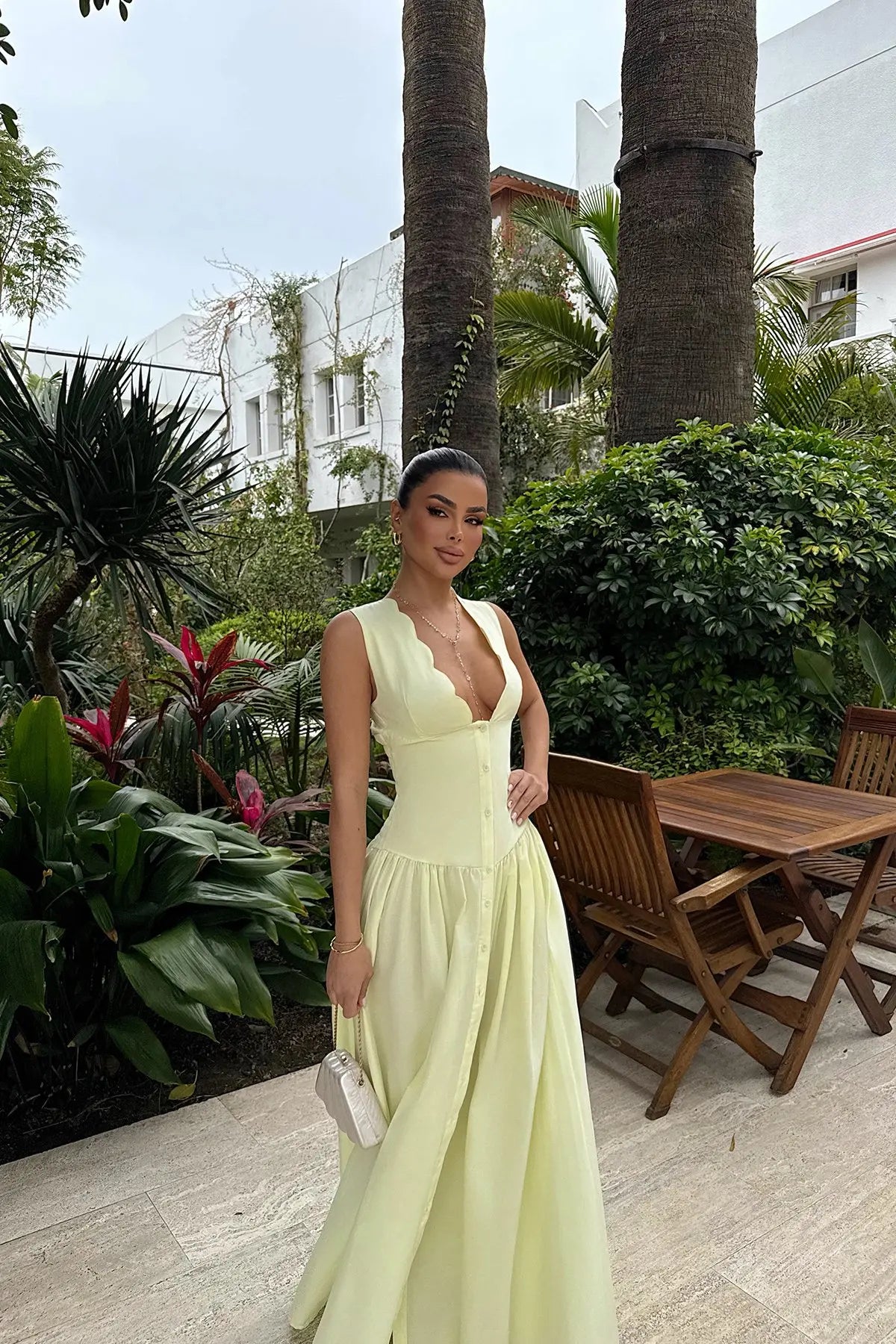 Women's Sleeveless V-Neck Maxi Dress – Elastic Waist