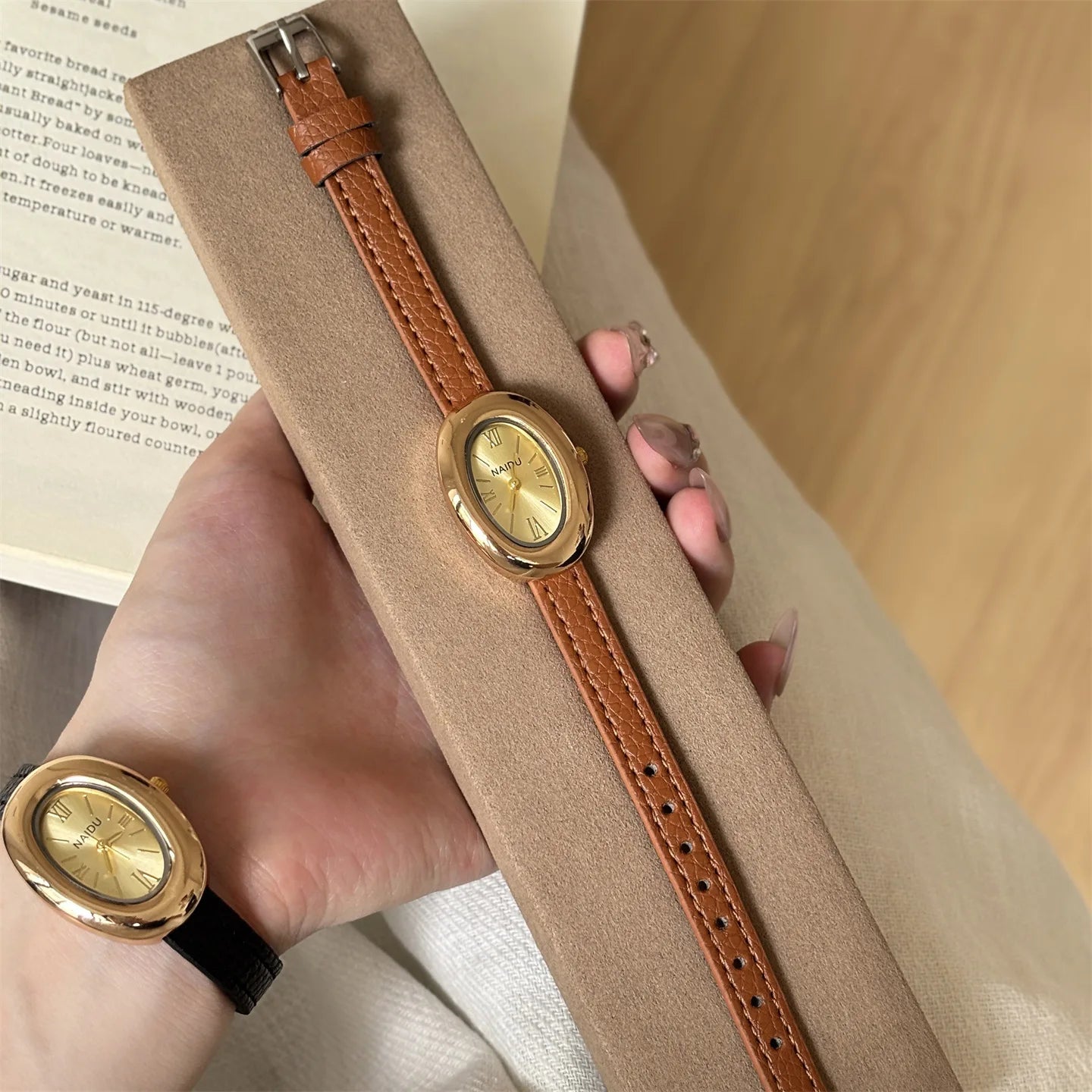 Women's Vintage Oval Dial Leather Watch