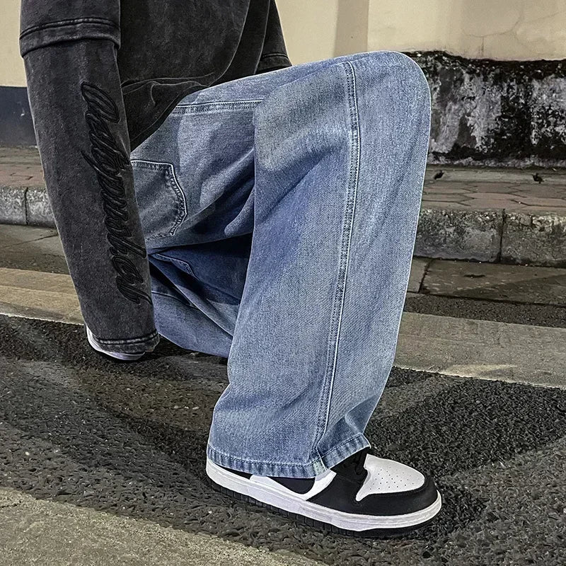 Men's Loose Straight Leg Jeans