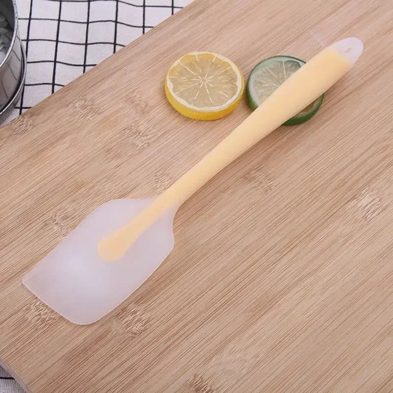 Heat-Resistant Silicone Spatula