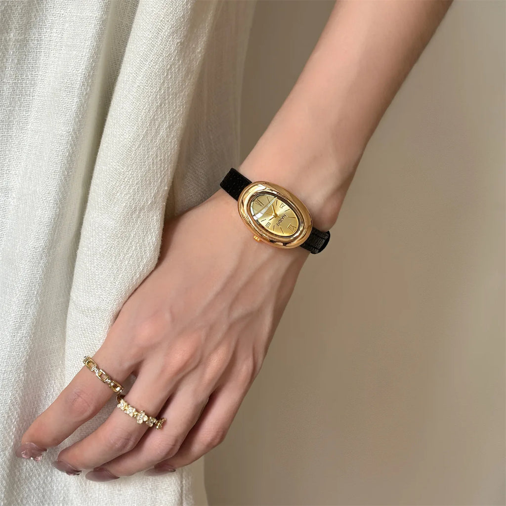 Women's Vintage Oval Dial Leather Watch